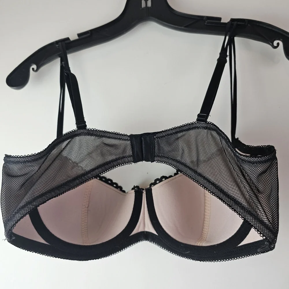 B. Tempt'd by Wacoal B. Enticing Bra 38C Black Lace‎ Underwire Lingerie 853144